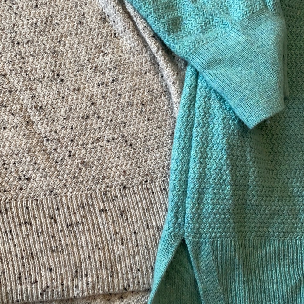 Gap Sweaters - Picture 2 of 4